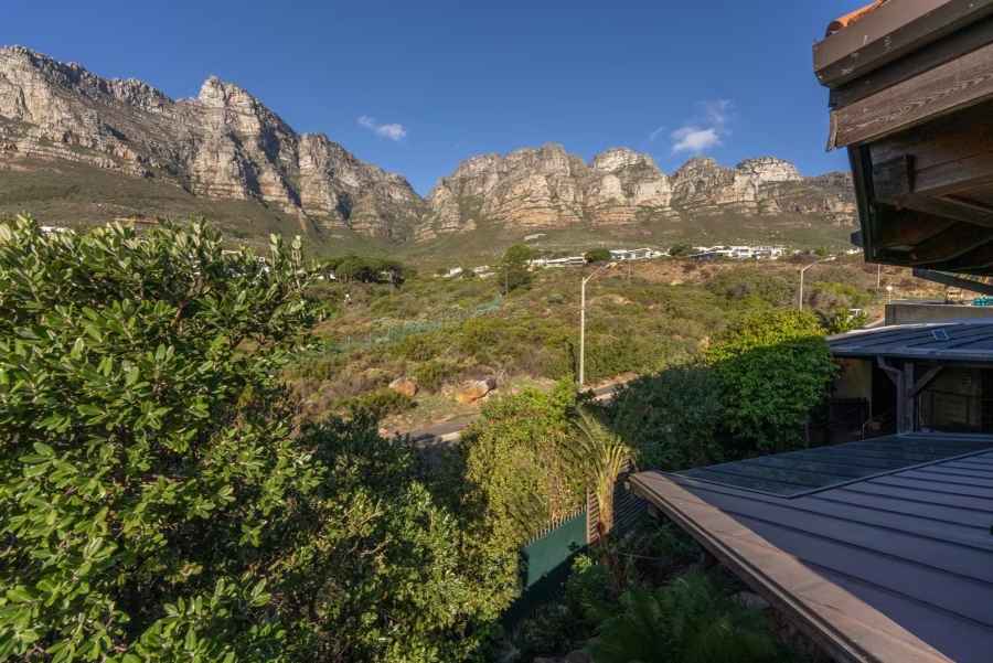 6 Bedroom Property for Sale in Camps Bay Western Cape